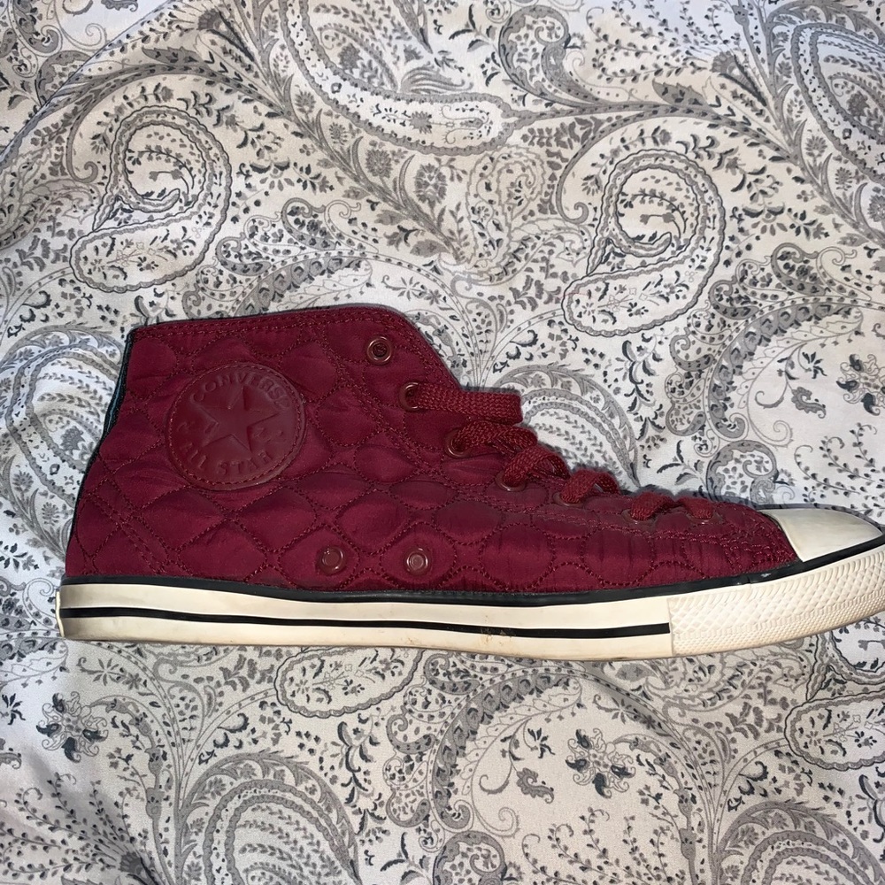 Converse - Maroon/Quilted